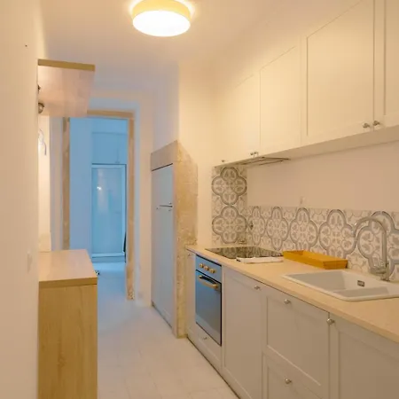 2br With Large Private Terrace | By Airnest Apartment