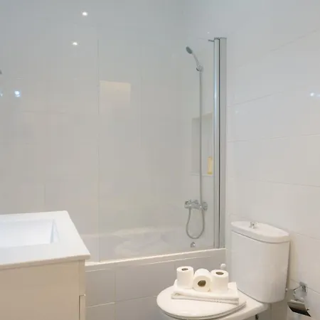 Appartement 2br With Large Private Terrace | By Airnest Lissabon
