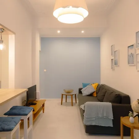 Apartment 2br With Large Private Terrace | By Airnest *